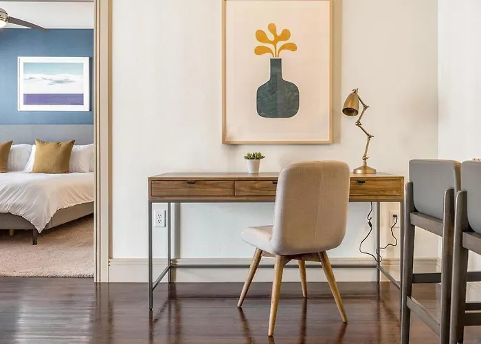 Landing Modern With Amazing Amenities